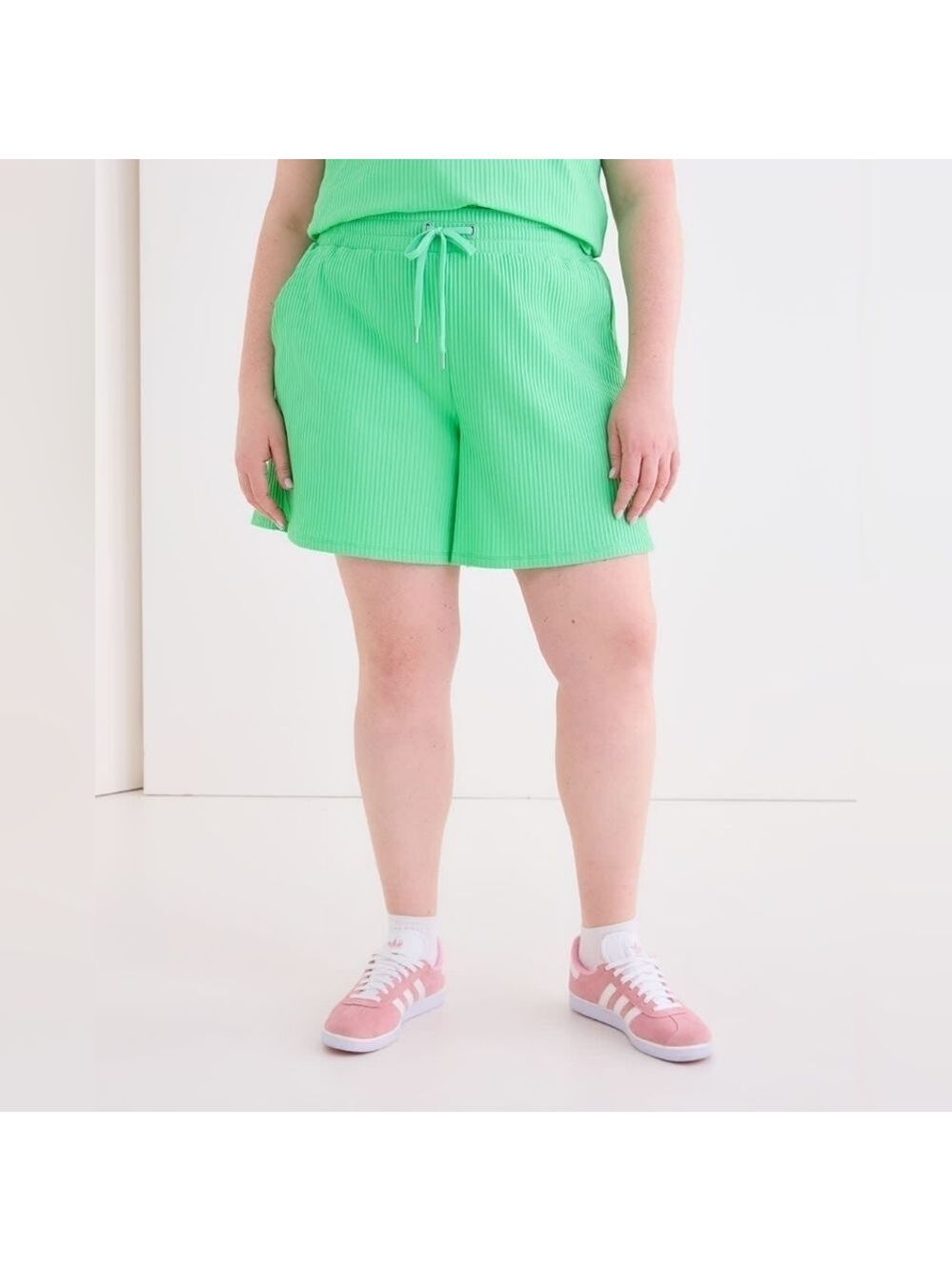2X • PENN. • Green Wide Ribbed Shorts - Active Zone